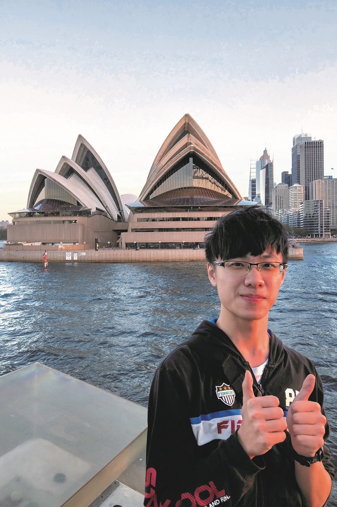 睡學校一個月、練到手腳滿是厚繭…海事金手獎王司瀚保送海大、赴澳研習