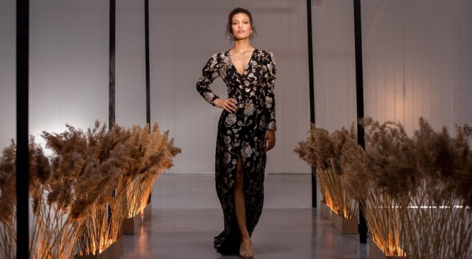 伸展台 runway