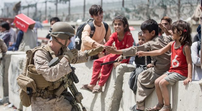 學英文／世界銀行暫緩援助阿富汗suspend與suspension意思差超多？